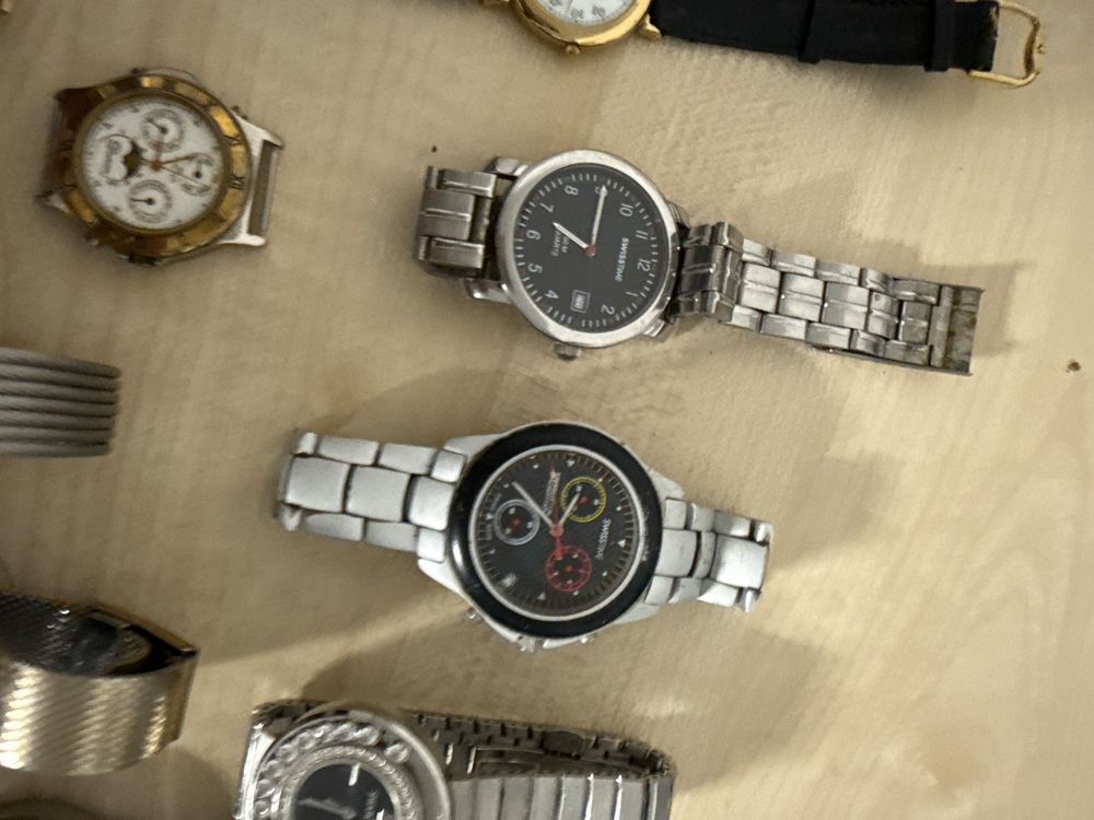 Orologi: Uhrenlot unkontrolliert – Difettoso da Pfeffingen venduto da Allhandelklgwatches 5