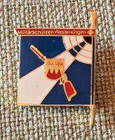 L229 - Pin Militär Schützen Fahne Wasterkingen Schweiz