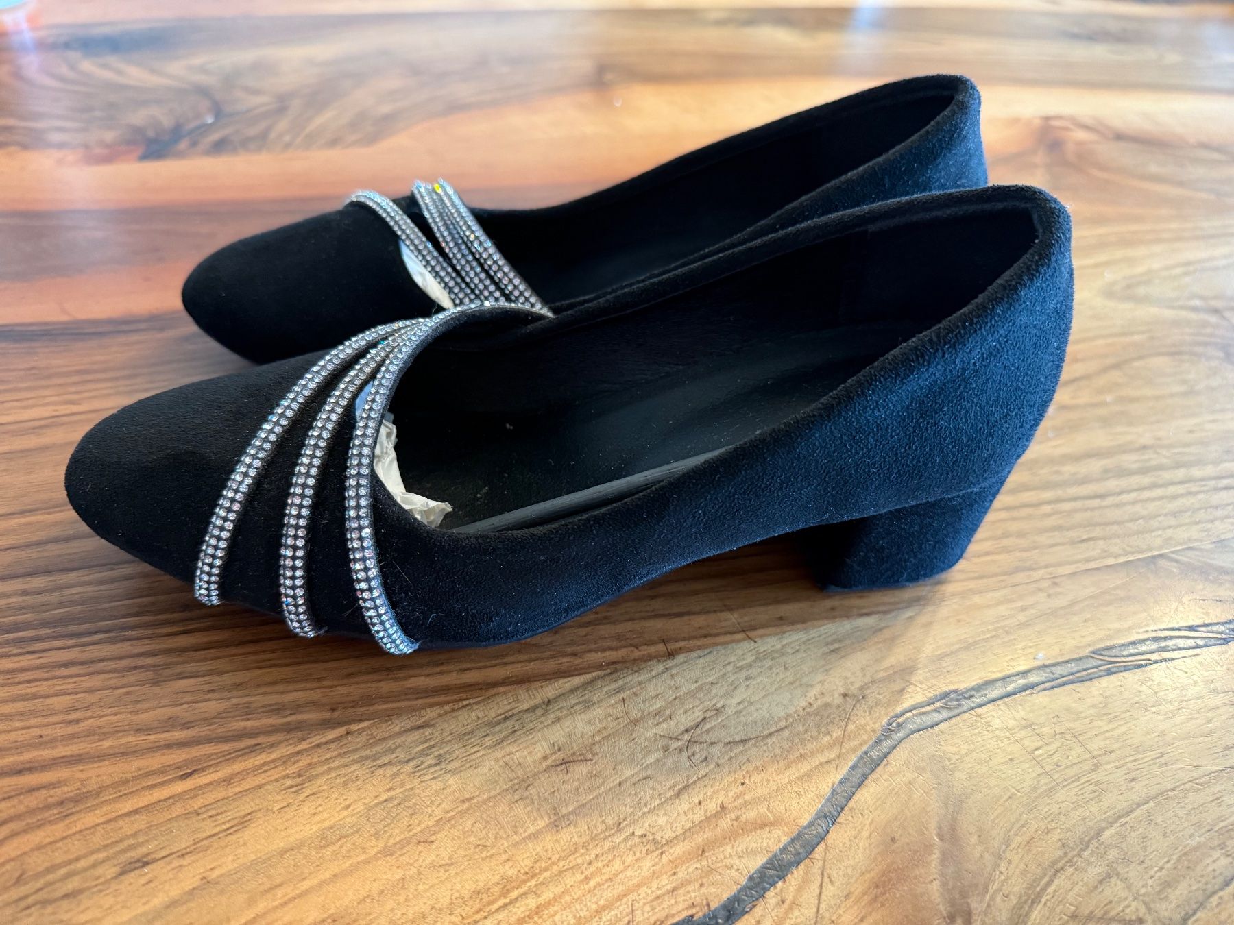 Scarpe da donna: Ballarina mit Absatz grösse 36 – Usato da Mörschwil venduto da Panda9