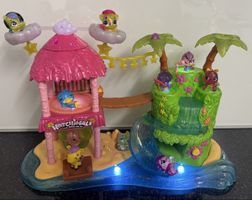 Hatchimals CollEGGtibles Tropical Party Playset