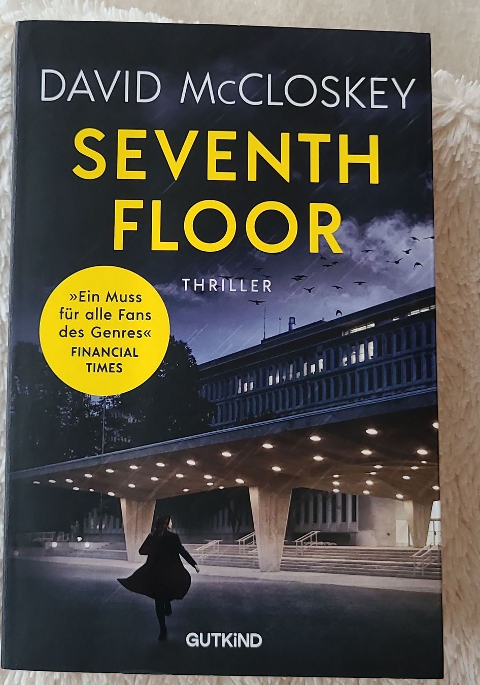 Libri: David McCloskey Seventh Floor Thriller Buch  – Usato da Horgenberg venduto da Klatschmohnmaria