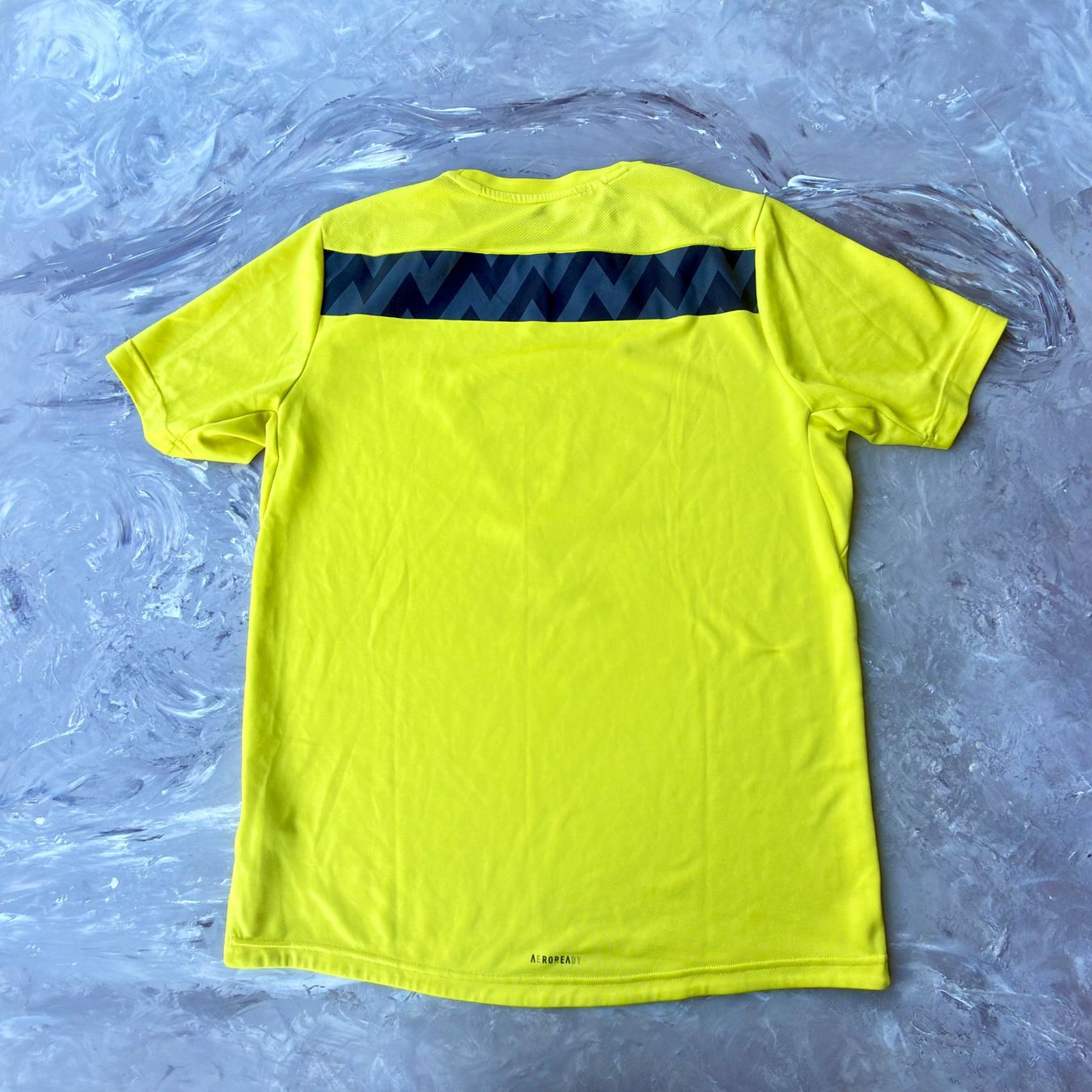 Adidas Camicie, T-shirt & Polo: T-shirt Adidas "The Future Is Today" – Usato da Thônex venduto da Suisse.Shopping 1