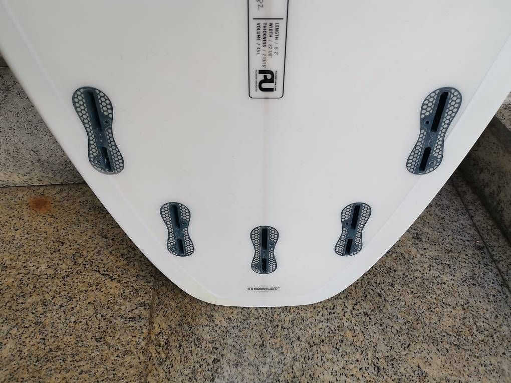 Surfboards & Schwimmbrette: Modern Highline Surfboard – Gebraucht aus Locarno von eti_j6lf 1