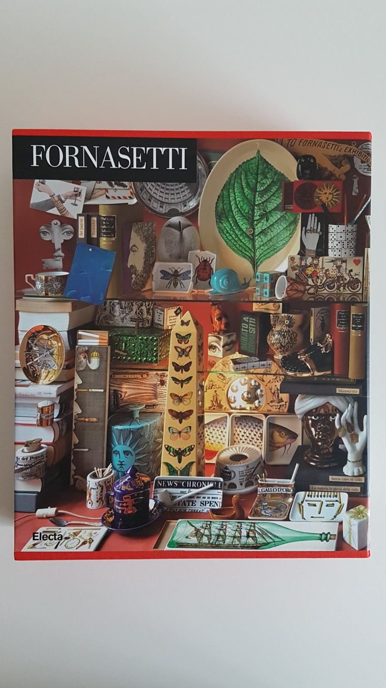 Libri: Buch Fornasetti 2 Bänder – Nuovo (secondo la descrizione) da Basel venduto da dav_6dyd 8