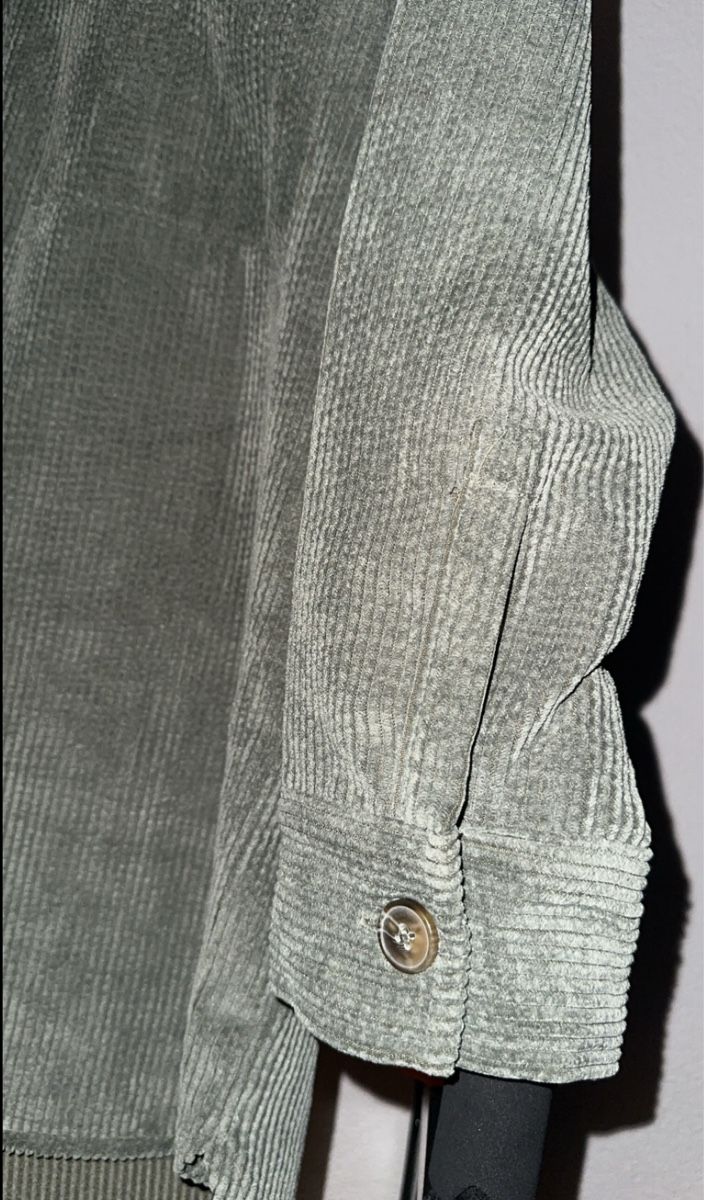 Giacche: Trendige Cord Jacke im Oversize Look Gr 44 – Nuovo (secondo la descrizione) da Oftringen venduto da tola19 3