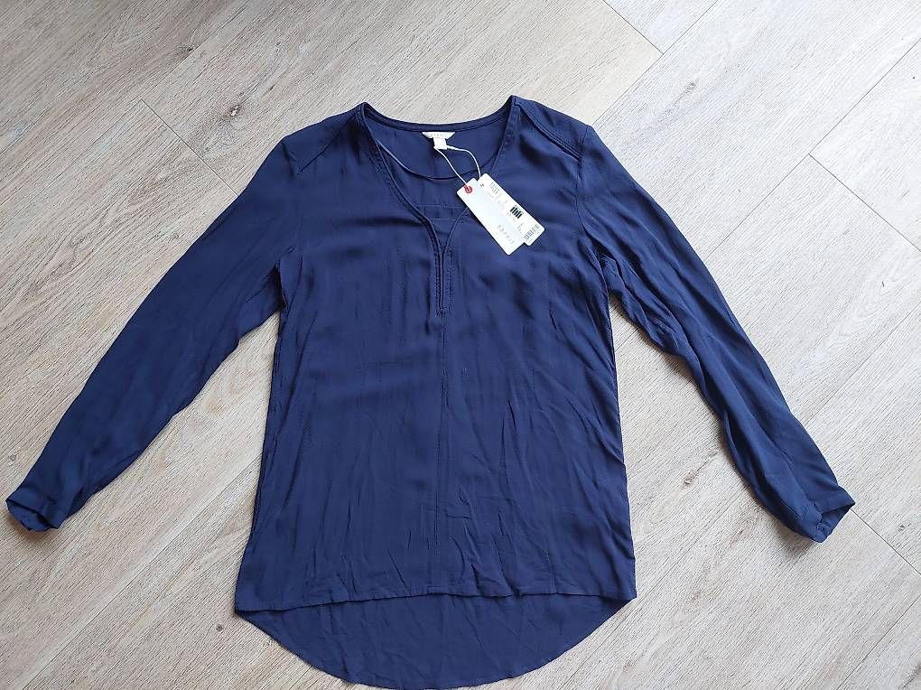 Esprit Camicette: Esprit Bluse 34 36 S 100% Viskose - NEU! – Nuovo e nell'imballaggio originale da Zürich venduto da Julia0123