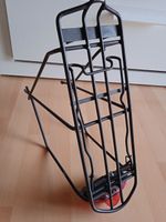 Velo-Gepäckträger mit Rücklicht