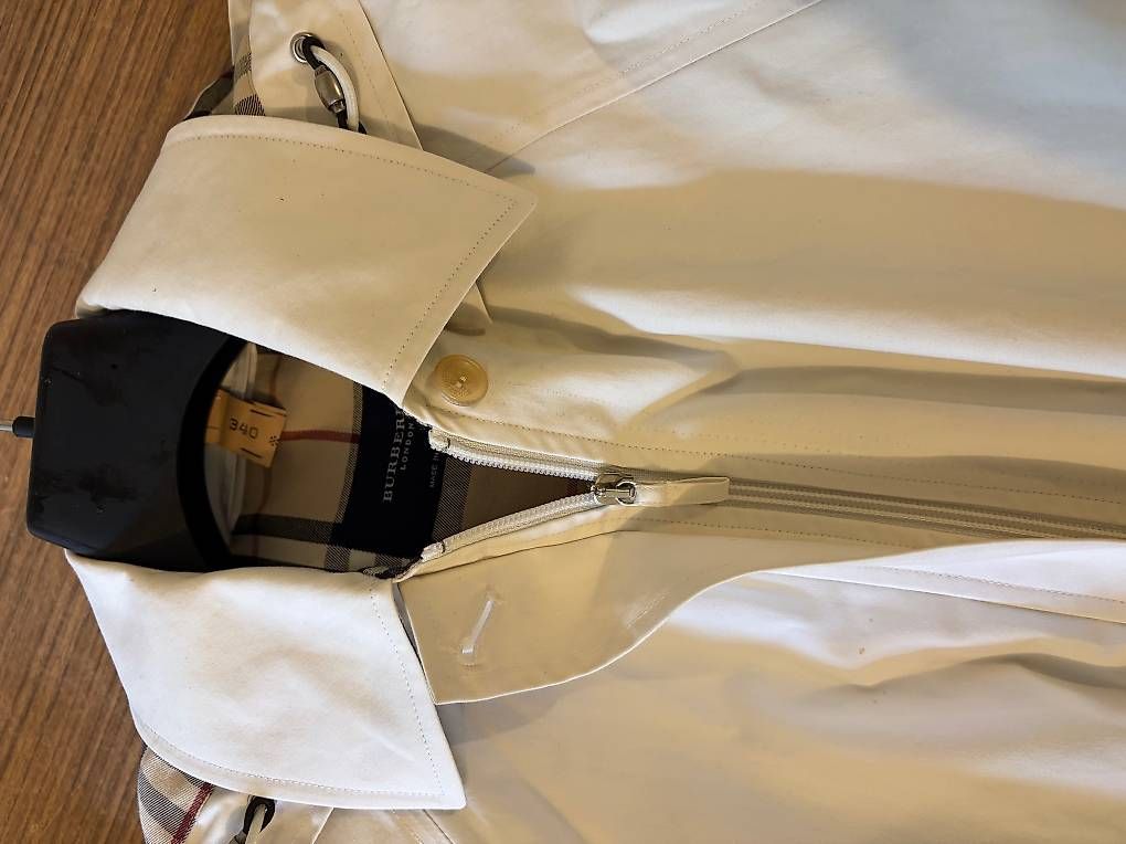 Cappotti: Burberry Parka weiss, Original  – Usato da Horgen venduto da Edeka50 2