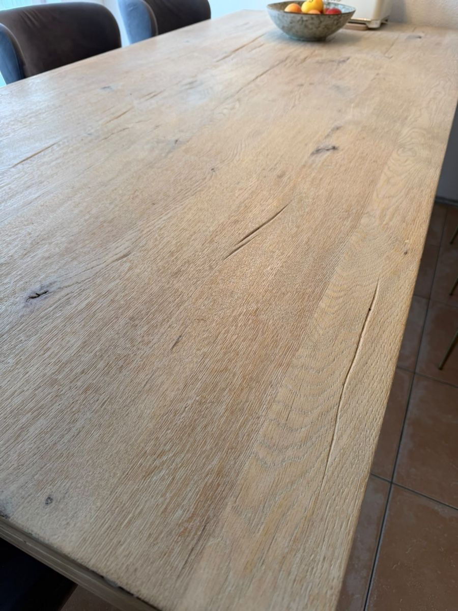 Tische: Esstisch Holz massiv – Gebraucht aus Hüttikon von jcl_fgg8 2