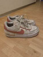 Nike Air Force 1, Grösse 40.5 in weiss & rosa
