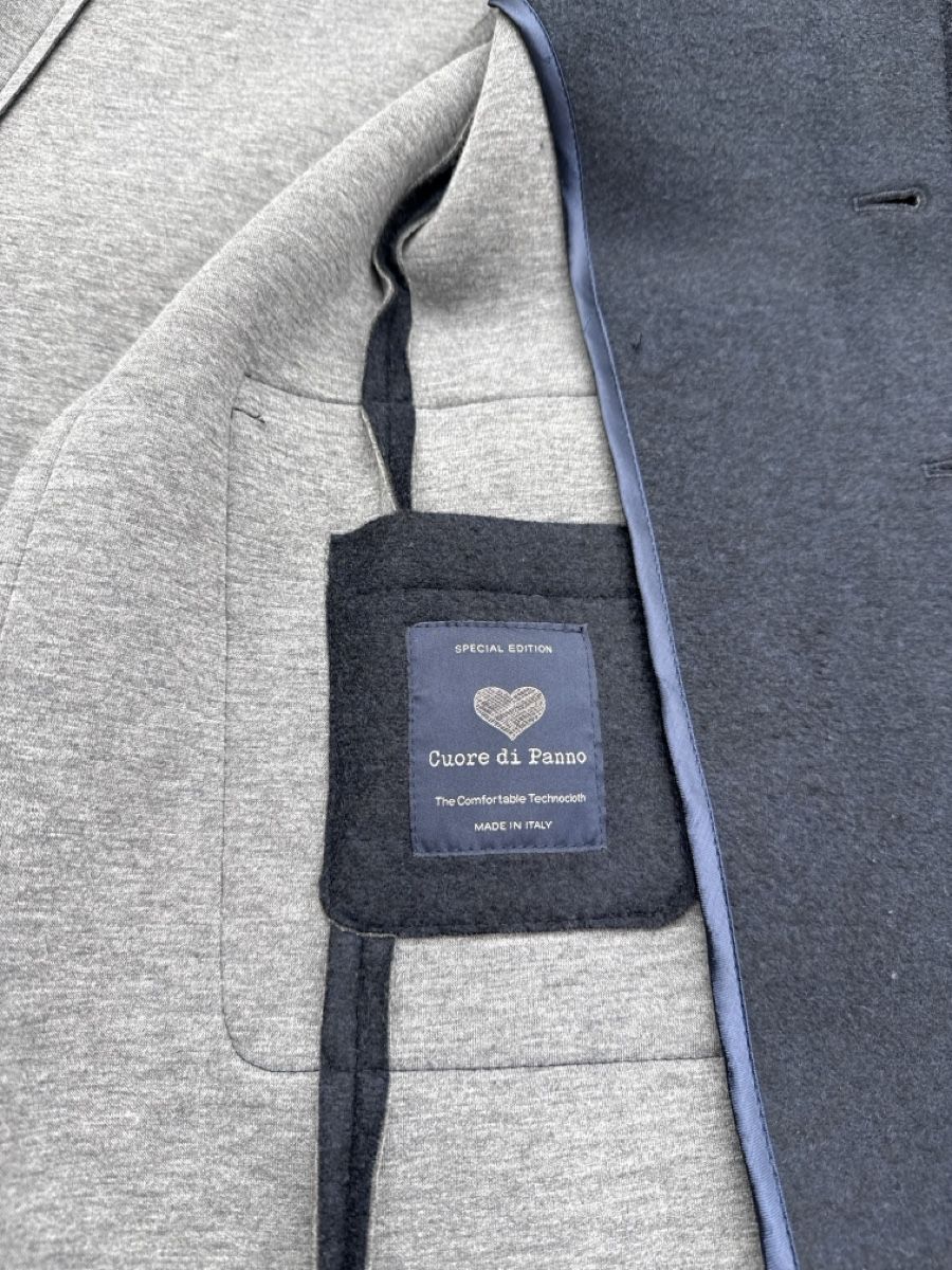 Cappotti: Cappotto panno blu – Usato da Sion venduto da marca75 1