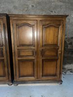 Armoire ancienne en bois massif, deux portes, démontable