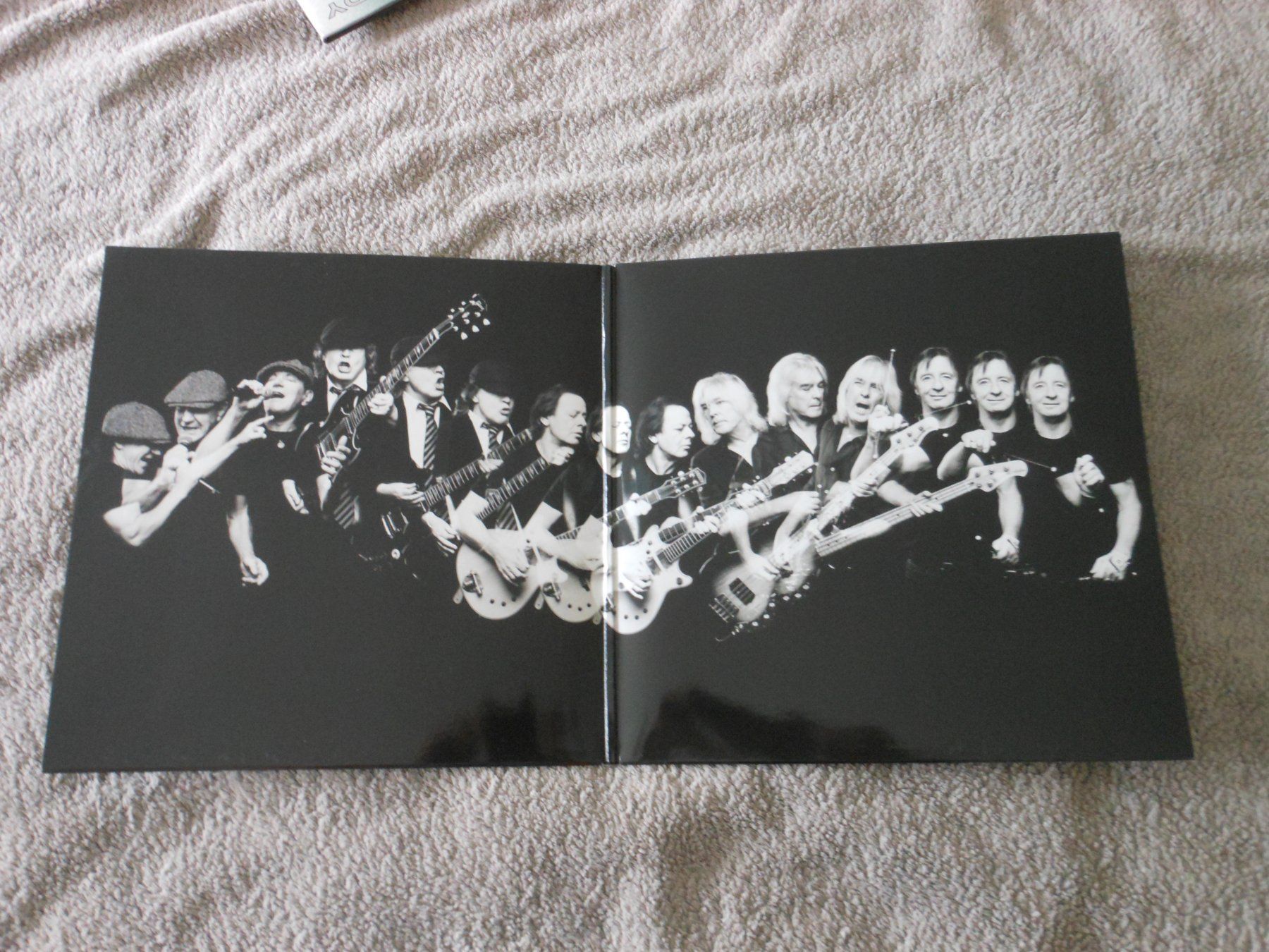 Dischi in vinile: AC/DC – PWR/UP – Usato da Liebefeld venduto da type013 3