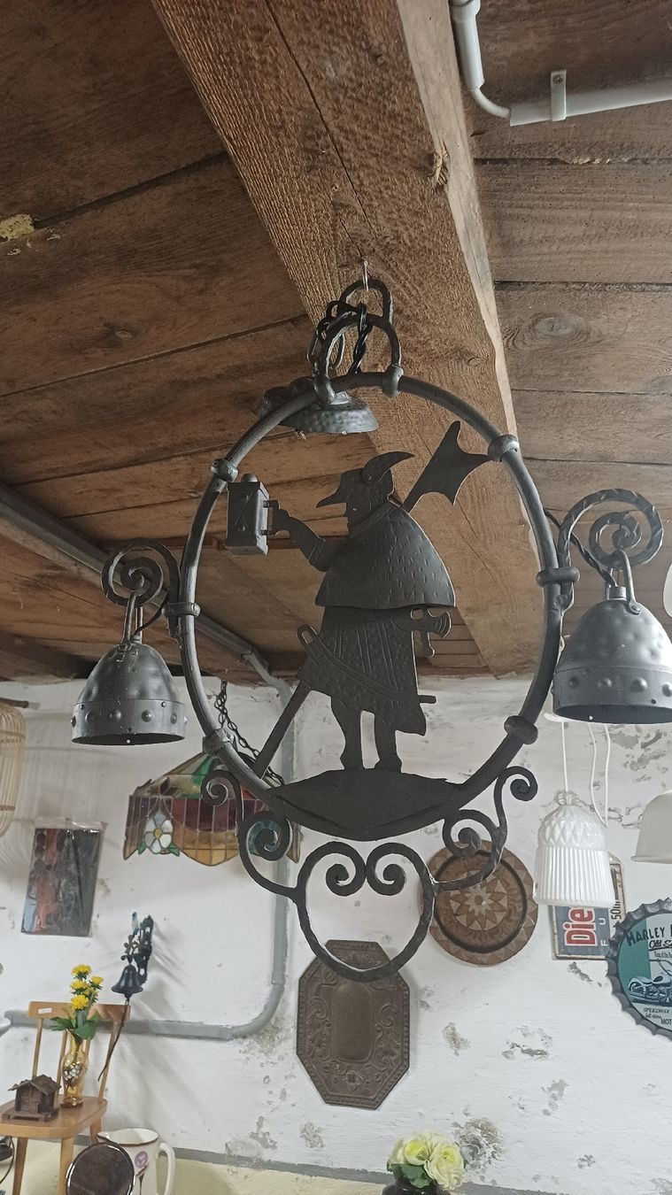 Lampade: Antike geschmiedete Lampe – Usato da Flawil venduto da Naphtali 7