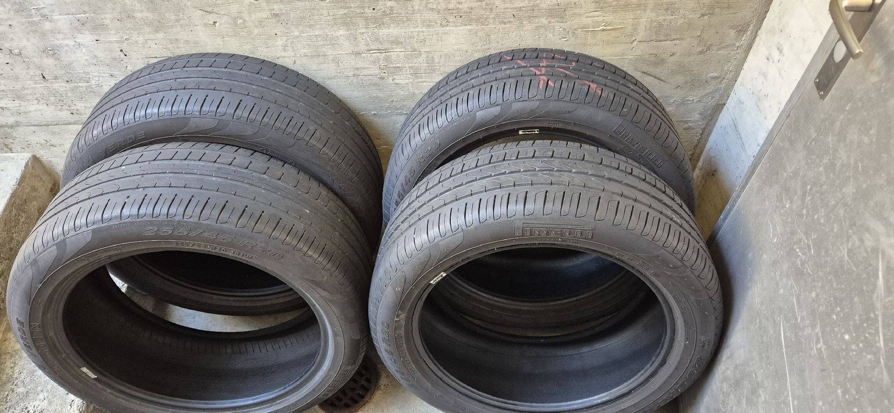Pirelli Pneus & Kompletträder: pirelli – Gebraucht aus Steinmaur von amsung90