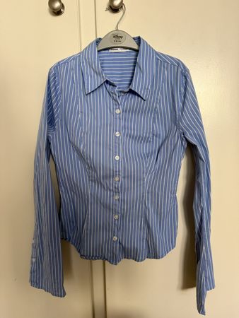 Chemise ceintré, bershka 