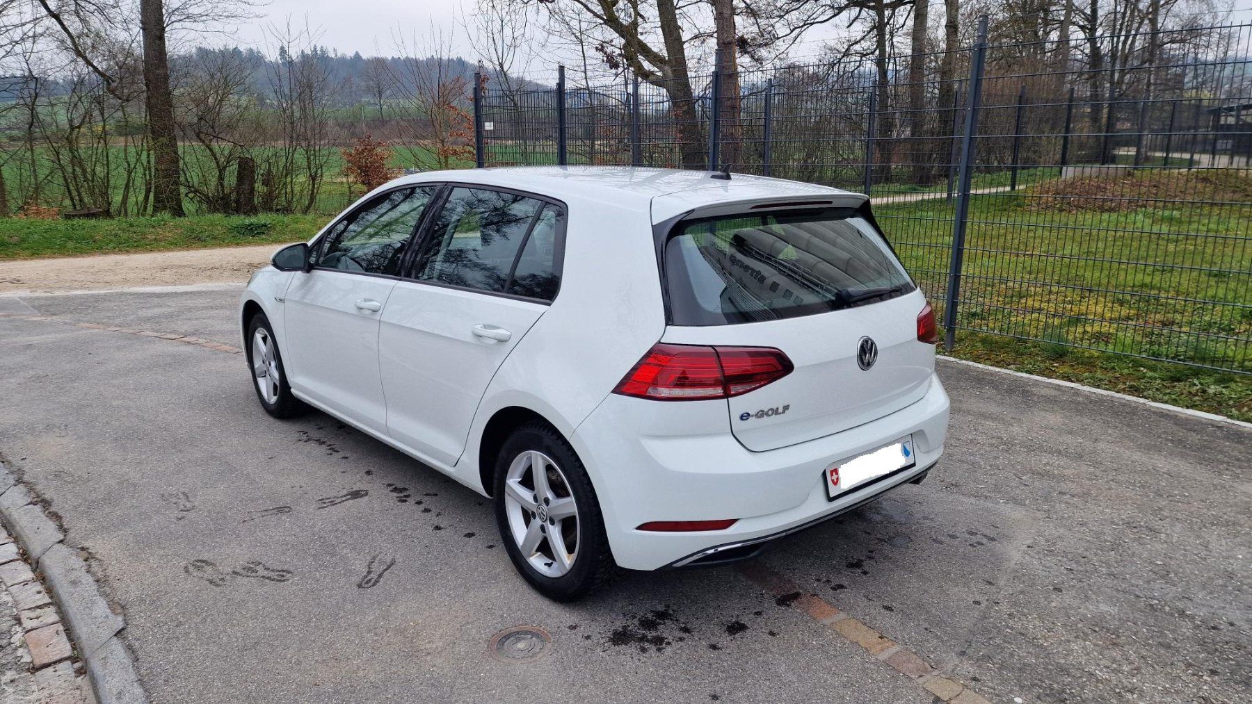 VW Autos: VW e Golf 36kWh Batterie – Gebraucht aus Oberweningen von Burnin_l 3