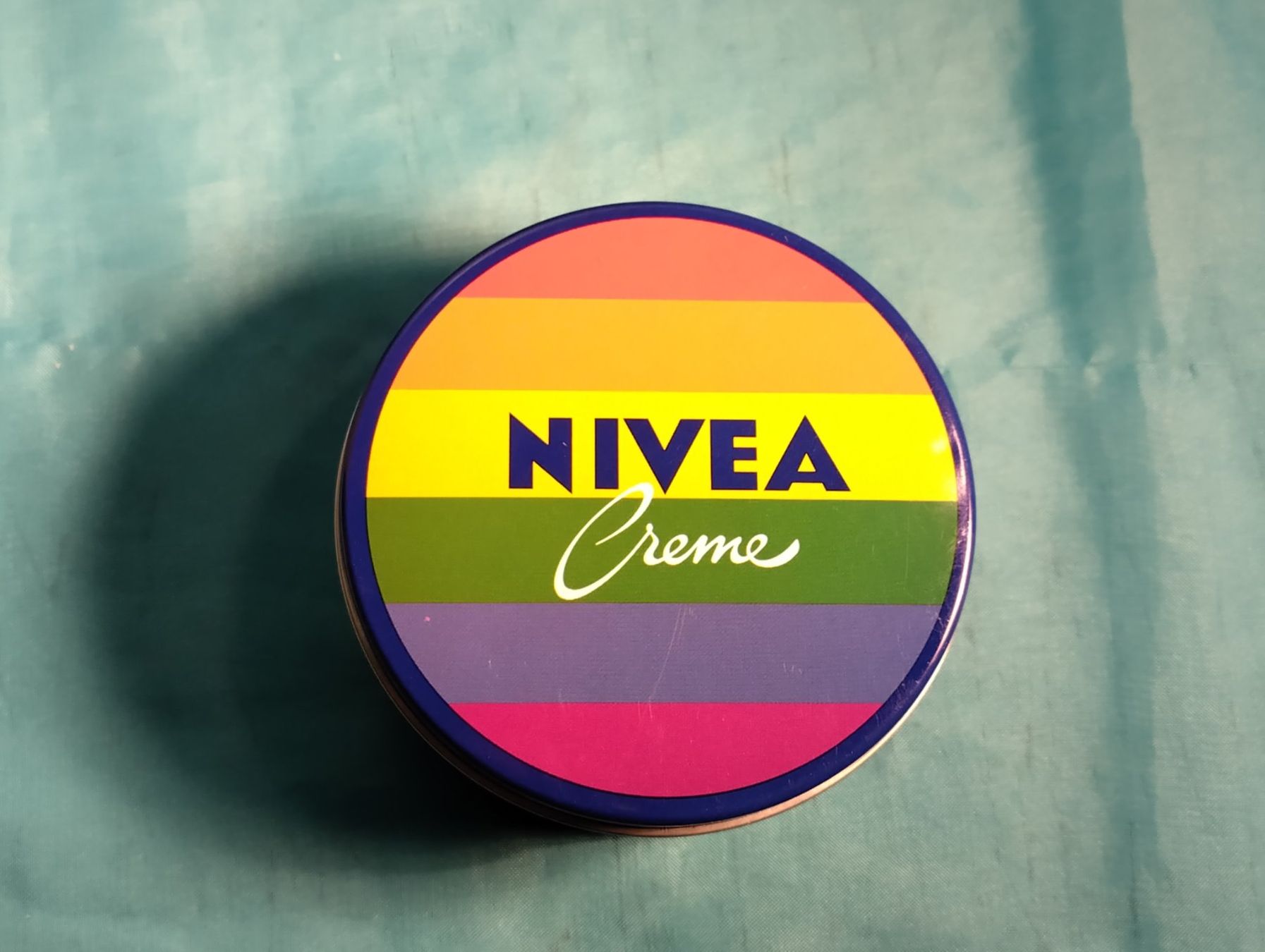 Nivea Altro in Decorazioni & Accessori: NIVEA Creme Blechbüchse – Usato da Bellach venduto da JingleCherry