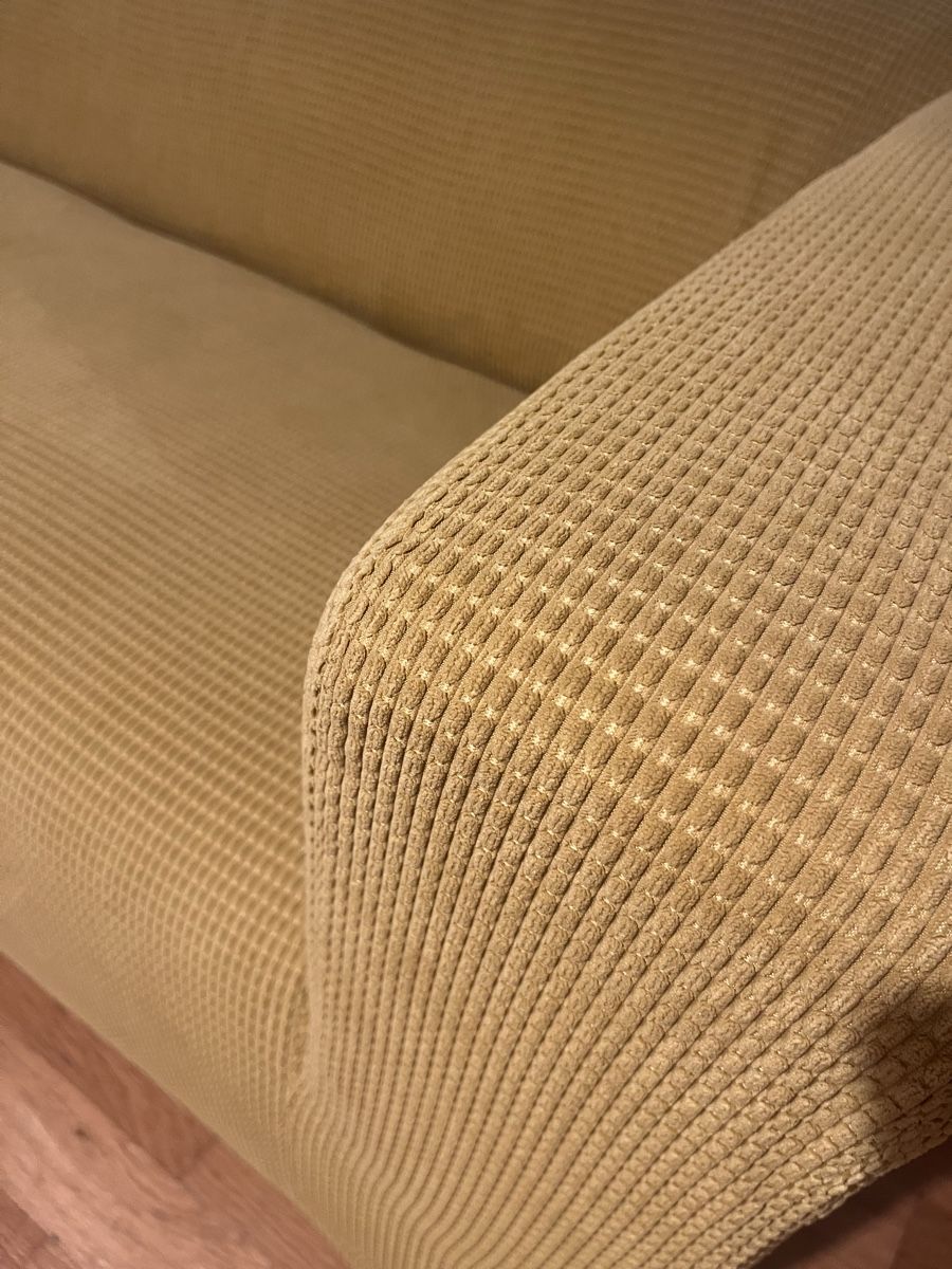 Ikea Divani: Sofa Klippan Senfgelb – Usato da Ehrendingen venduto da shoppii 2