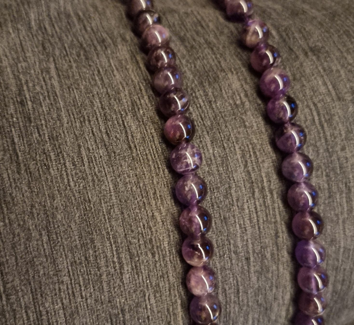 Perle (finte): Amethyst 8mm. Strang – Nuovo e nell'imballaggio originale da Menziken venduto da Mirager 2