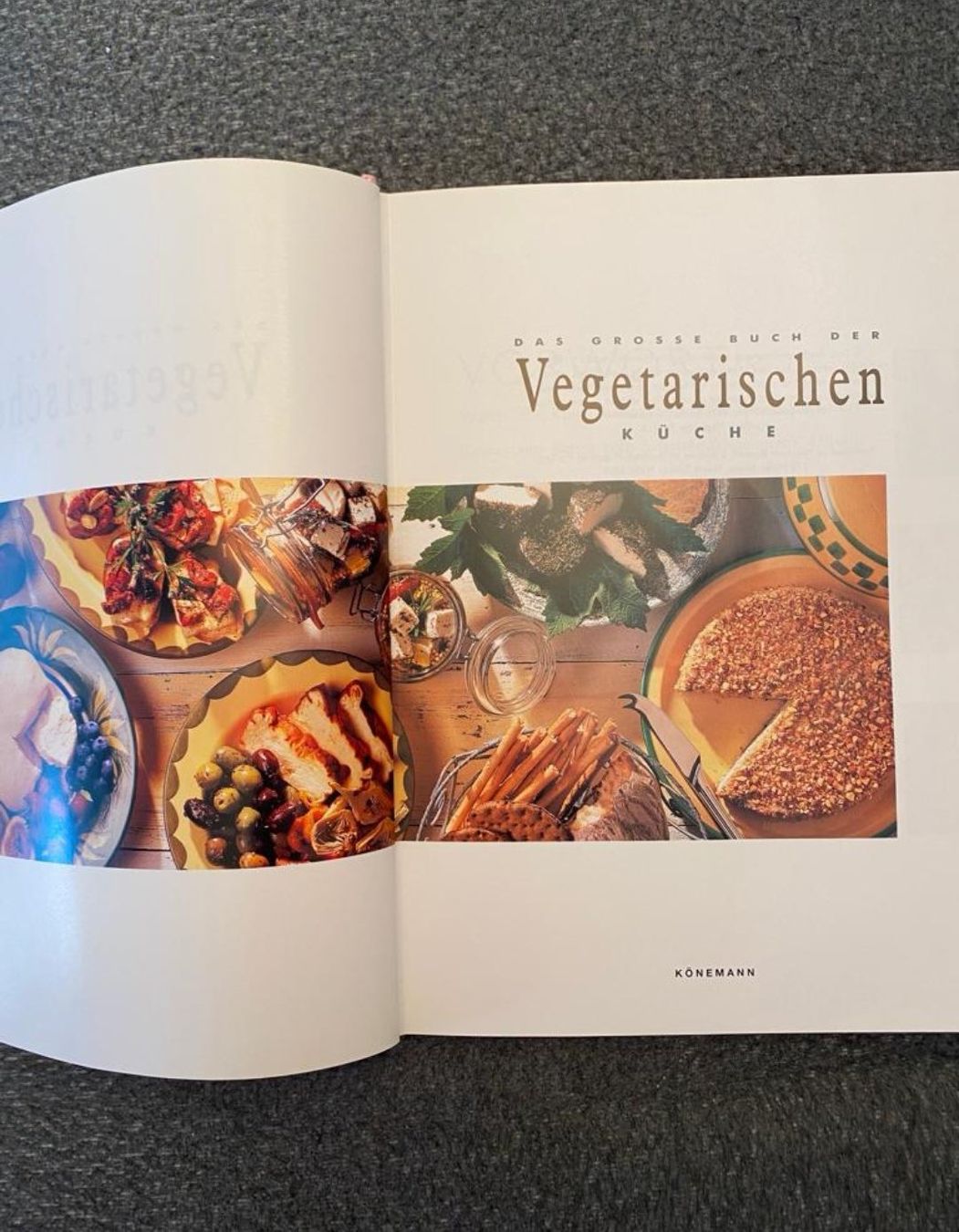 Libri: Vegetarische Küche - Das grosse Kochbuch – Nuovo (secondo la descrizione) da Zürich venduto da Pokiemon 1