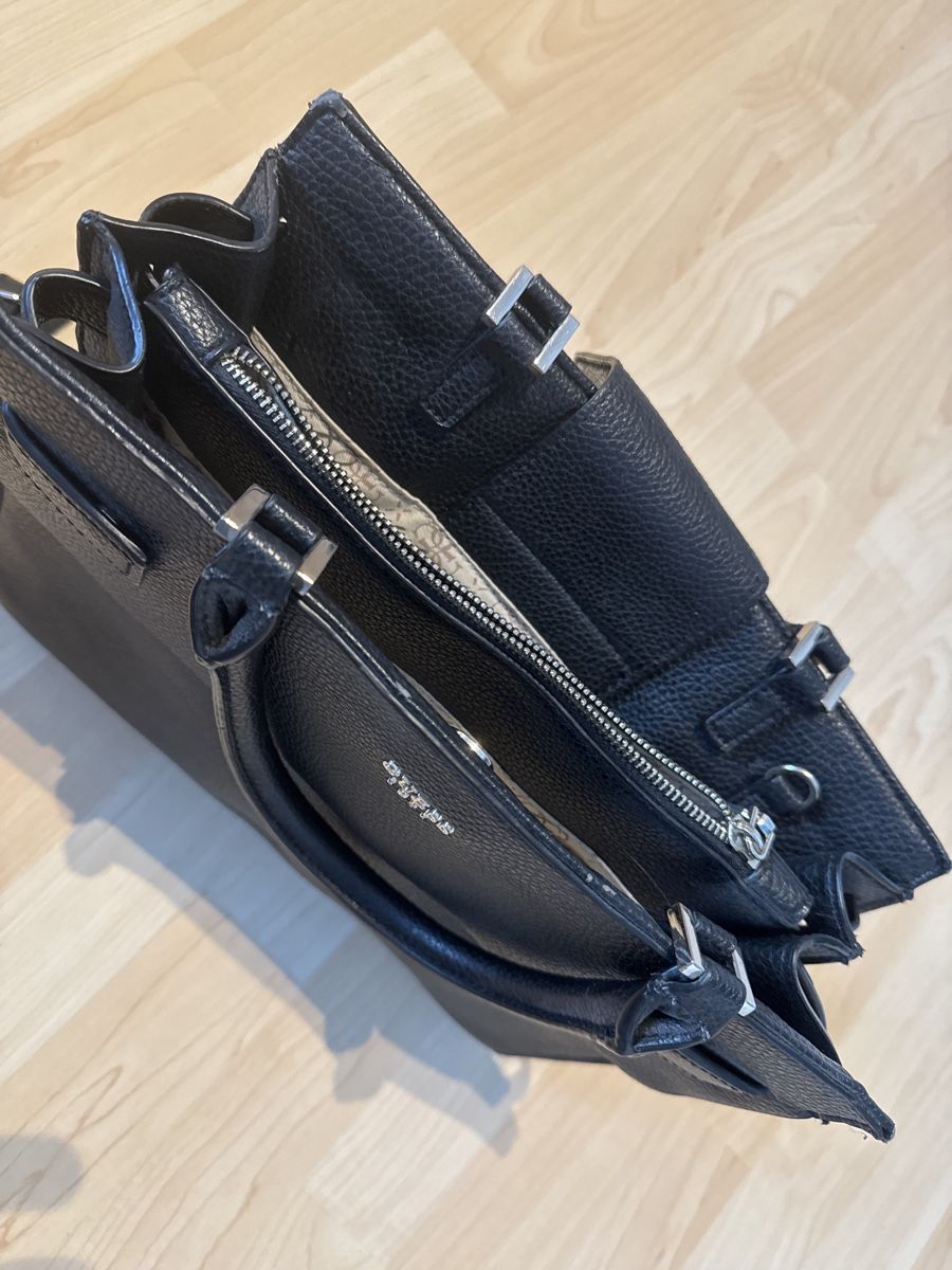 Borse da donna: Handtasche Guess schwarz – Usato da Zell ZH venduto da Guffos 3