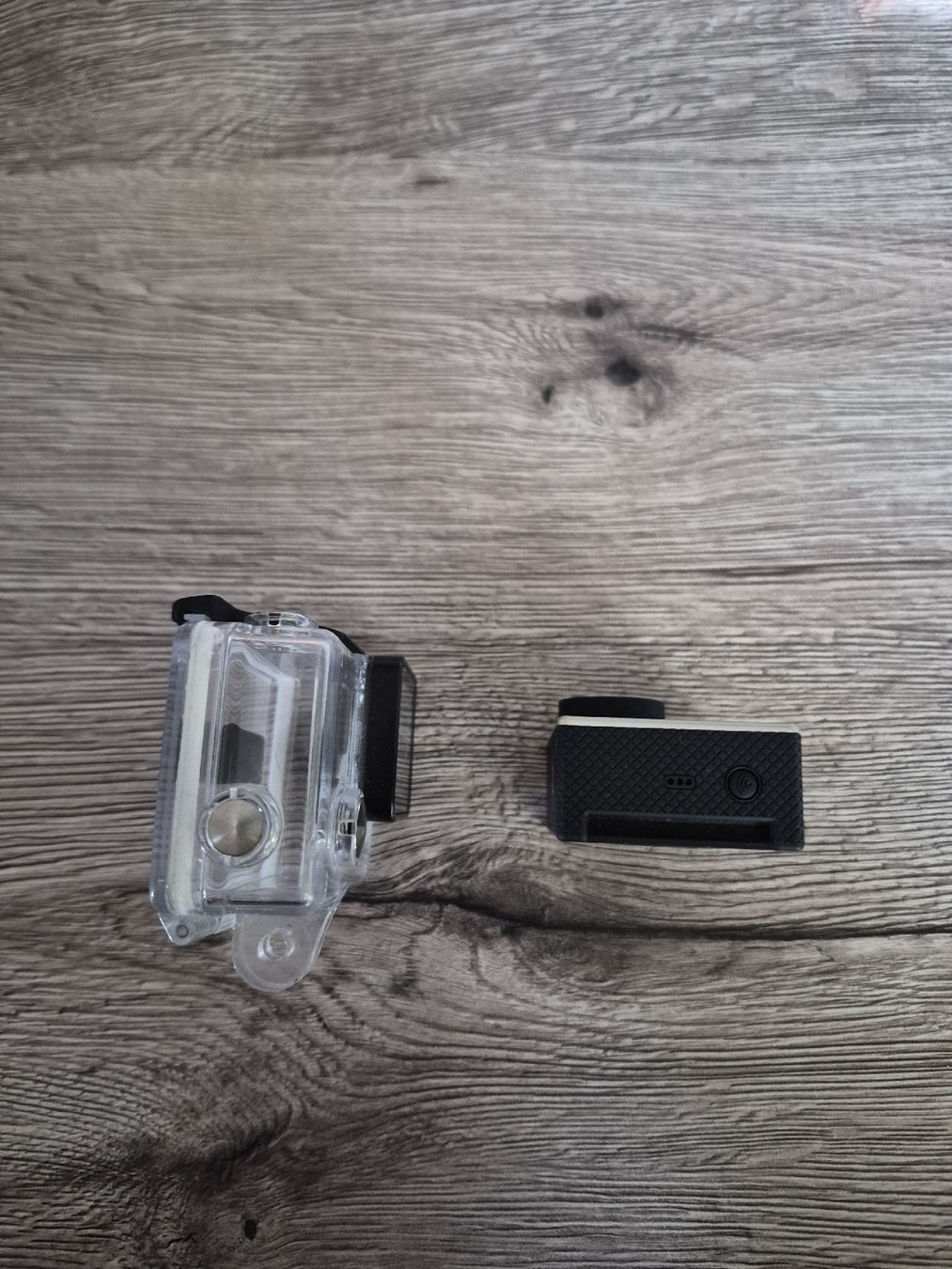 Gopro Action Cam: Caméra GoPro HERO3+ avec boîtier étanche – D'occasion à St-Aubin-Sauges par val_xz9c 3