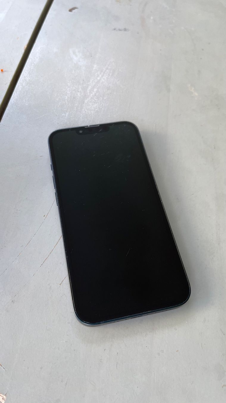 Apple Telefoni cellulari / Smartphones: Iphone 13 128GB Midnight – Usato da Hünenberg See venduto da trenerowski 5