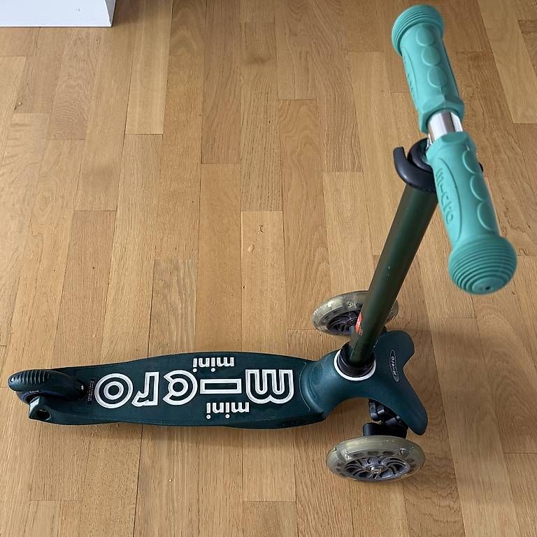 Micro Kickboard: Scooter, Kickboard Mini Micro 3 in 1 Deluxe Plus – Usato da Zürich venduto da Zupin1 3