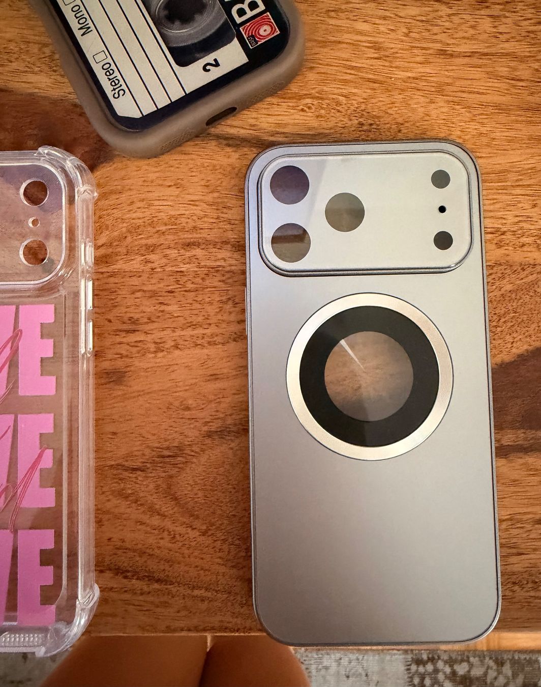 Covers & Schutzfolien: iPhone 17 pro Max Hülle NEU – Neu und originalverpackt aus Zug von mcm.v.i