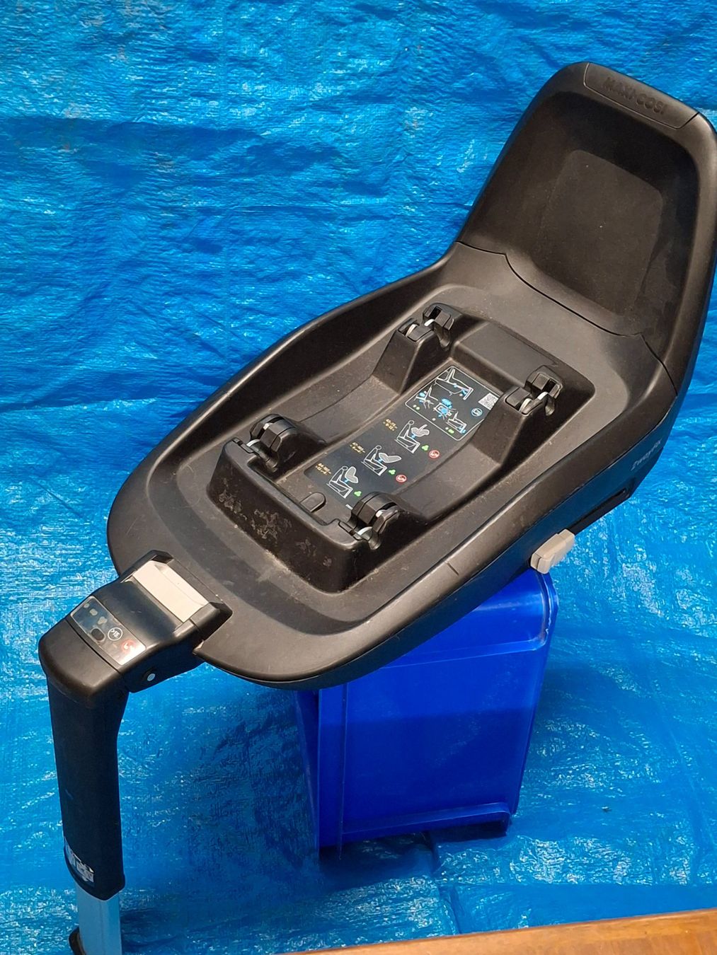 Seggiolini per auto: Maxi-Cosi Kindersitz (Isofix) – Usato da Altdorf UR venduto da maedi4852 1