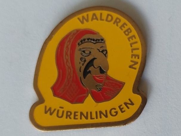 Placchette & Badge: Waldrebellen Würenlingen – Usato da Zürich venduto da t24_de
