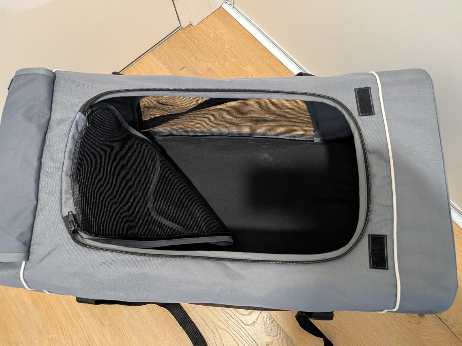 Cucce & Letti: pet transport box – Usato da Basel venduto da fla_7flq 1