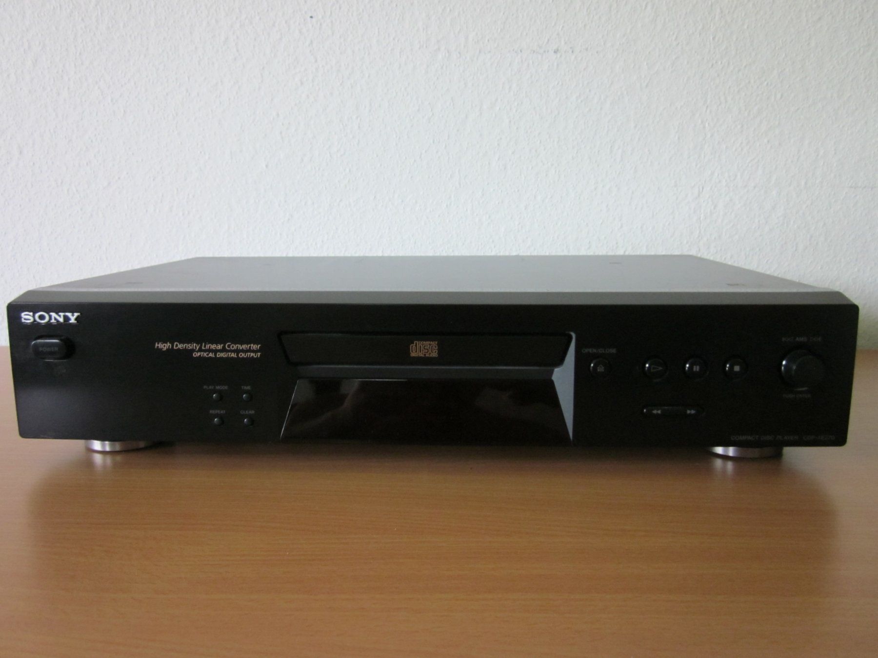 Sony Lettore multimediale & Streamer: Sony CDP-XE270 (Lecteur de CD) – Usato da Epalinges venduto da Batis82 4