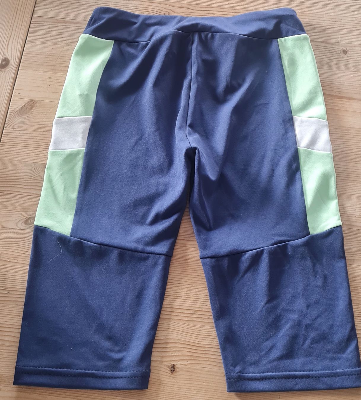 Manor Pantaloni: Sporthosen Set Gr. 148/152 Manor – Usato da Beinwil Freiamt venduto da tafa8 4