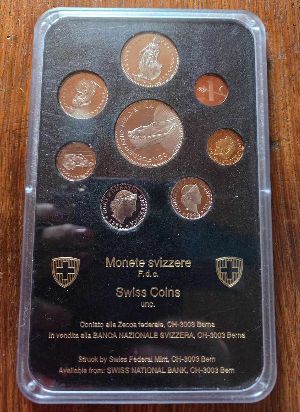 Tutti le monete: Coffret monnaies Suisses - 1984 – Nuovo e nell'imballaggio originale da Bioley-Magnoux venduto da esperance7
