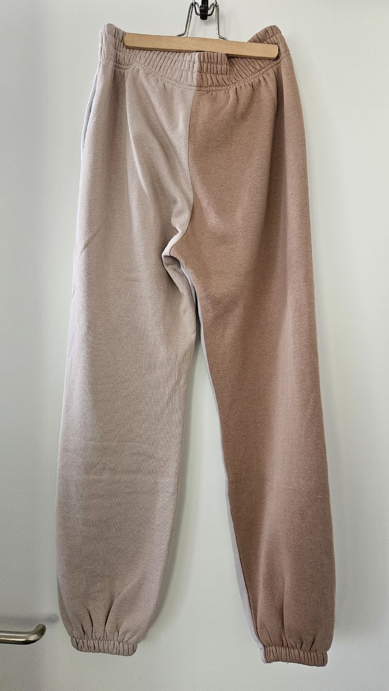 Nike Pantalons: Nike Trainerhose Altrosa/Braun – D'occasion à Hettlingen par Leaena279 1