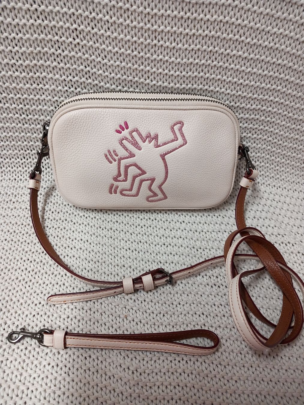 Coach Taschen für Damen: Umhängetasche COACH feat. Keith Haring – Neu (gemäss Beschreibung) aus Merligen von muss_haben