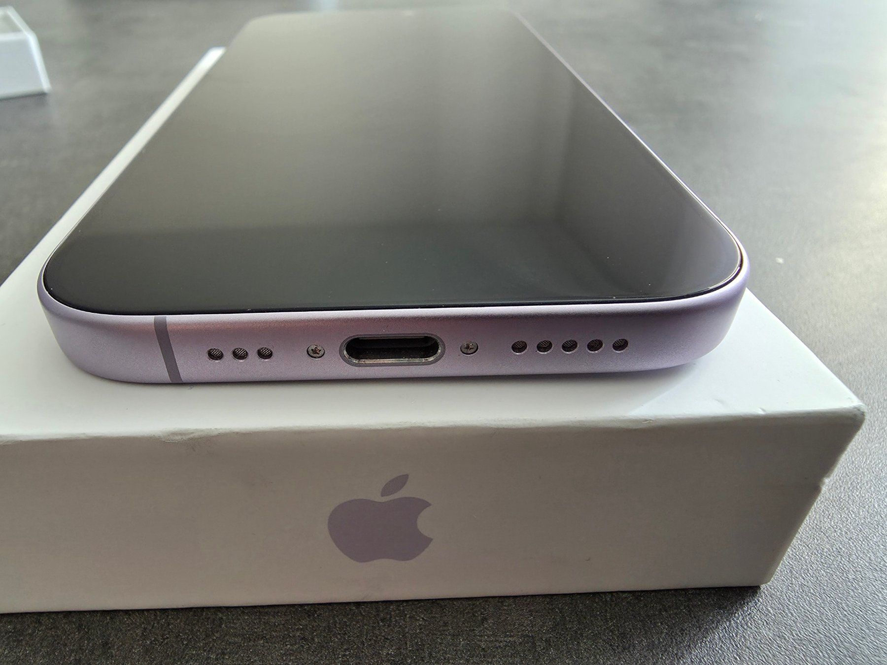Apple Telefoni cellulari / Smartphones: iPhone 17 Lavande 256Gb + garantie – Usato da La Neuveville venduto da rapiot 1