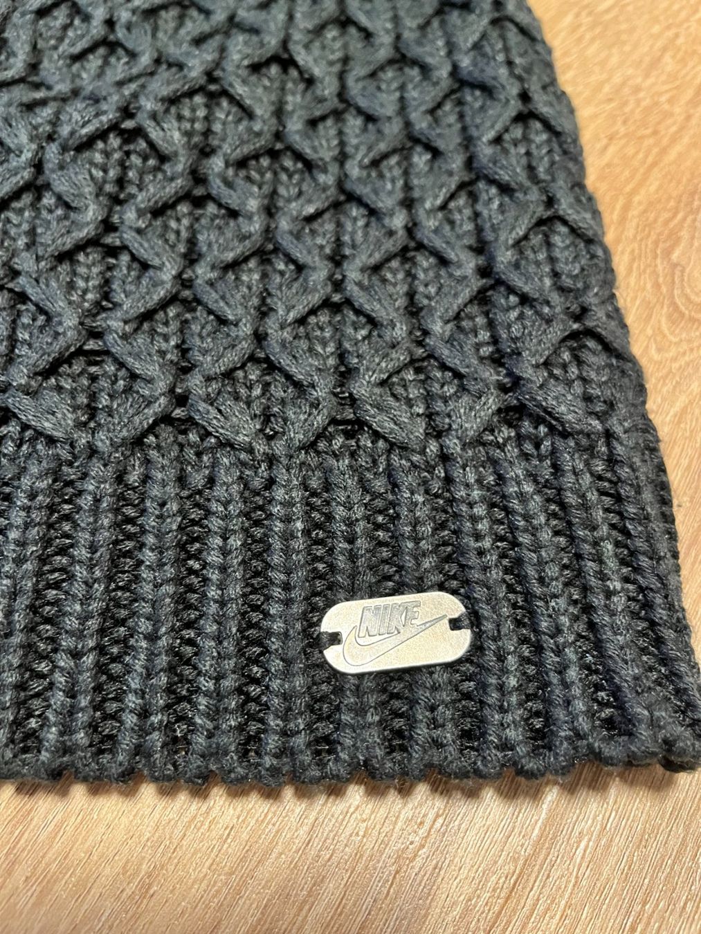 Nike Copricapi, berretti & cappellini: Nike Strickmütze schwarz – Nuovo (secondo la descrizione) da Schinznach Dorf venduto da Joyce75 1