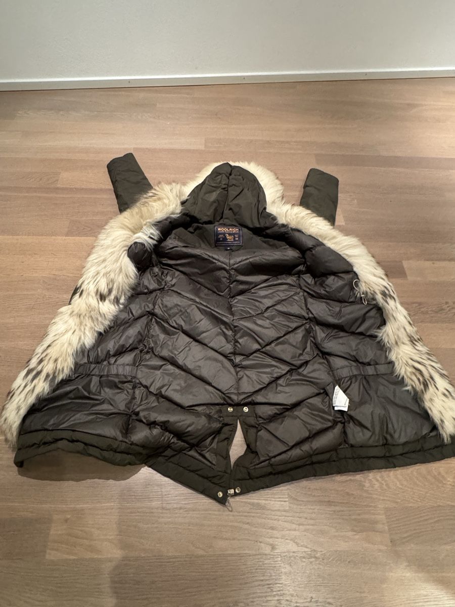 Woolrich Cappotti: Woolrich Parka with Fur – Usato da Küsnacht ZH venduto da Zafsa 1