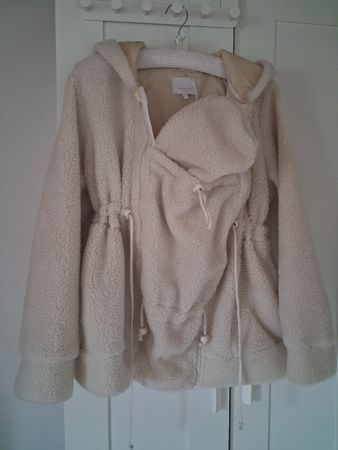 Flauschige Lieblingsjacke für Übergangszeit