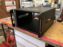 6 He Rack