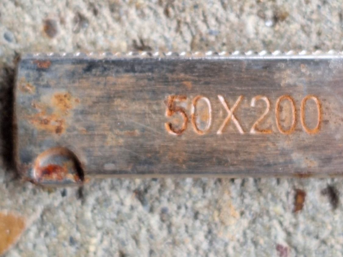 Tutti gli attrezzi: Schraubzwinge 50x200 – Usato da Eriswil venduto da corolla05 1