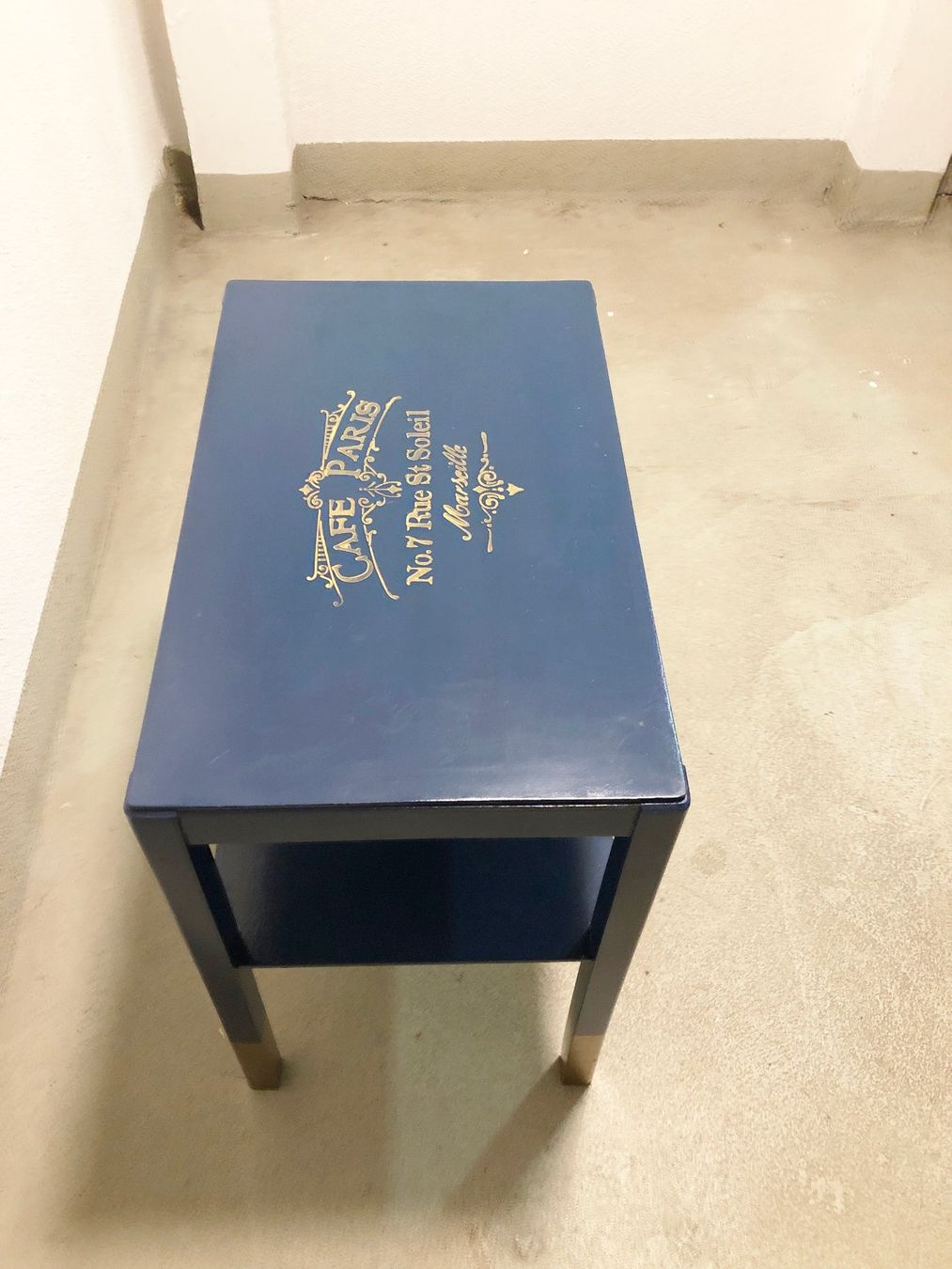 Tische: Beistelltisch – Gebraucht aus Glattbrugg von Ariel012 1