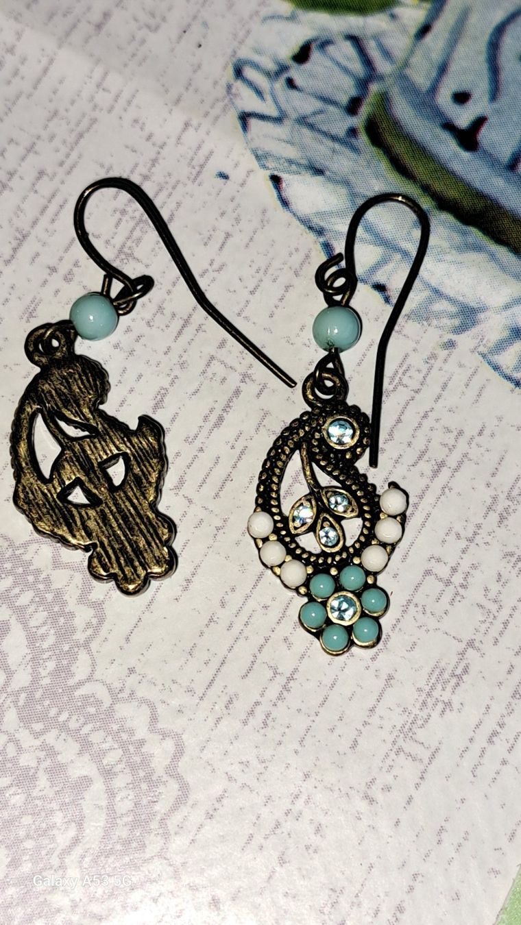 Boucles d'oreille: Ohrringe – D'occasion à Plagne par Reticulum01 1