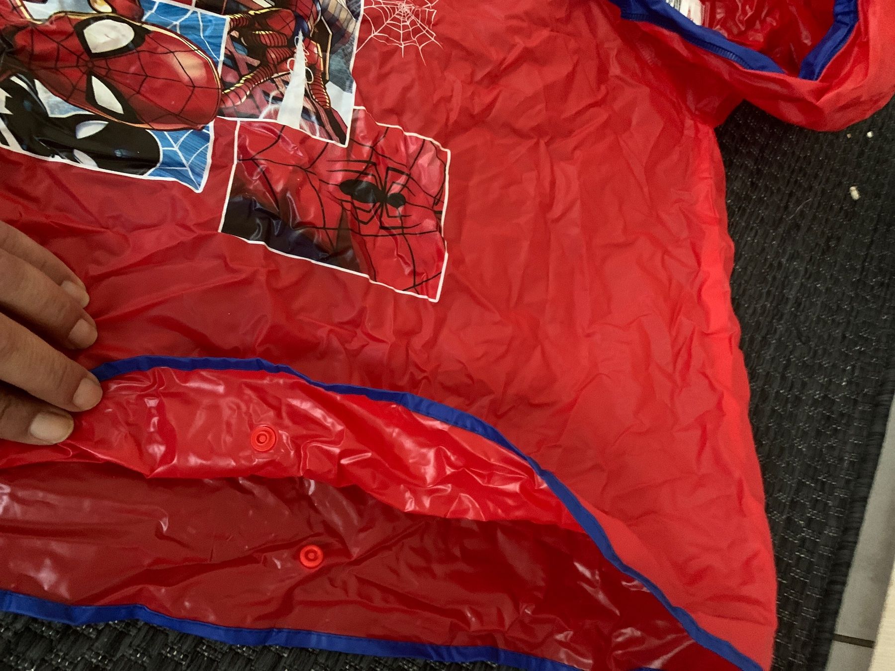 Spyder Giacche & Cappotti: Spiderman pellerone Regenschutz gr 110-122 – Usato da Bad Zurzach venduto da Cuore34 2