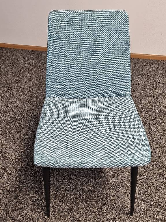 Tische: Tisch und/oder  Polsterstühle in Blau/Türkis – Gebraucht aus Basel von c_s_5wqn 1