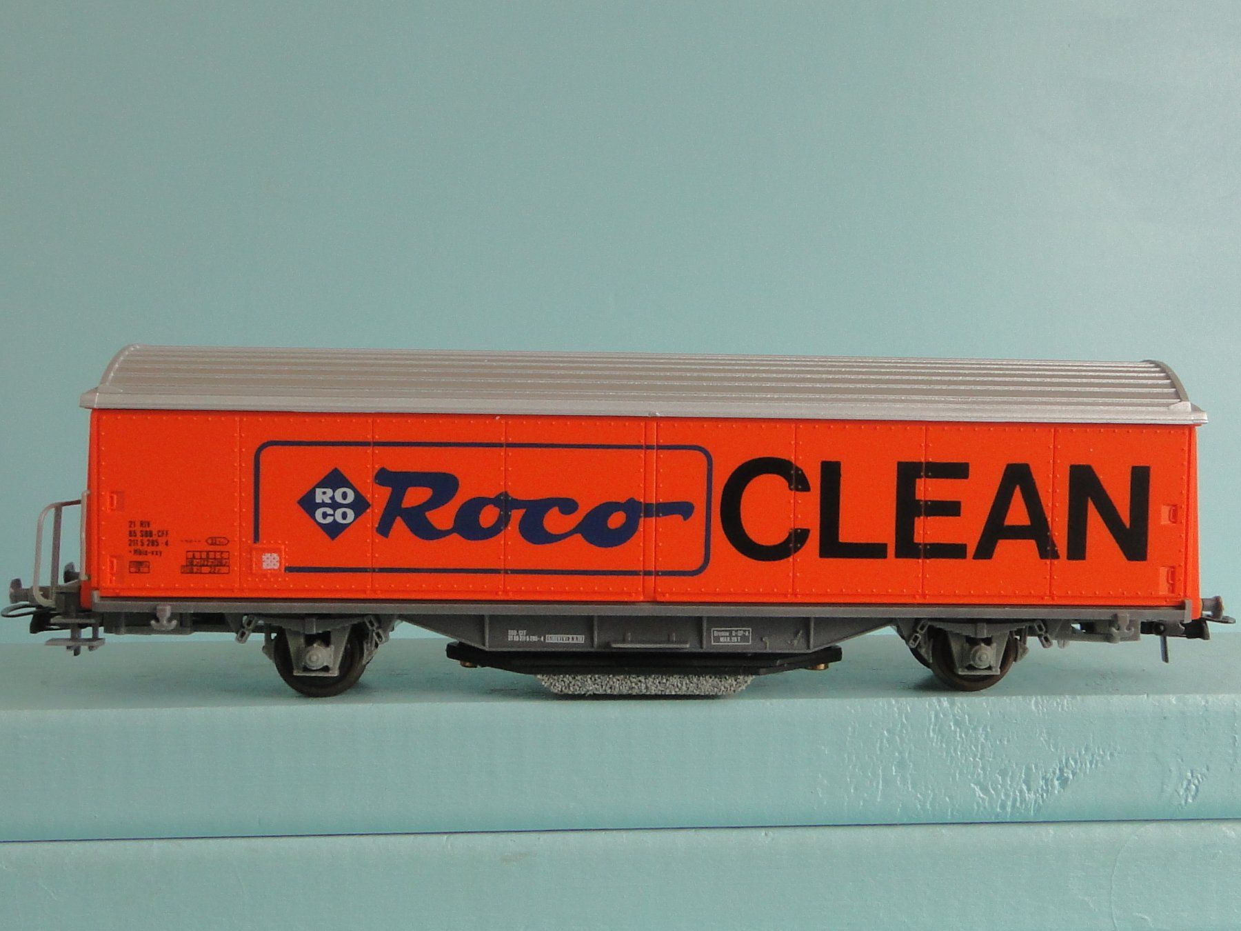 Roco Modellini di ferrovie: ROCO Clean – Usato da Bülach venduto da cann11 4