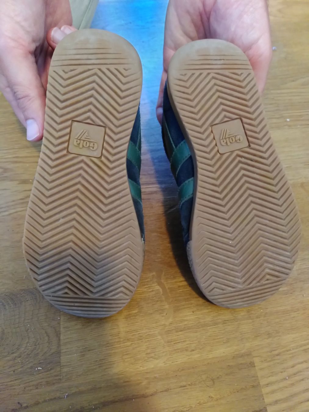 Chaussures hommes: Gola sneaker Grösse 30 – D'occasion à Winterthur par Jonatsch 2